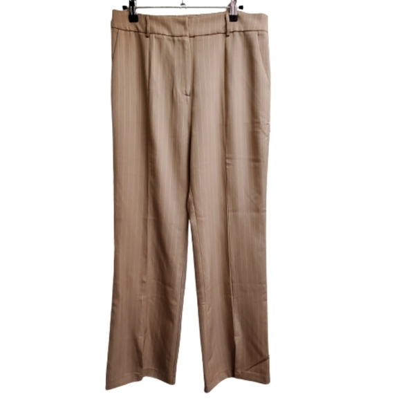 NWOT Forever21 Pin Striped Pants L - Picture 5 of 7